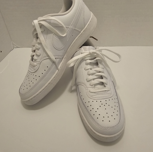 Nike Court Vision Low Women's Shoes size 11 white - Picture 3 of 7